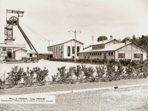 Chevalement du puit Thénard